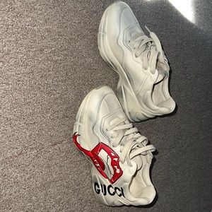 Gucci women's Rhyton sneaker with mouth print